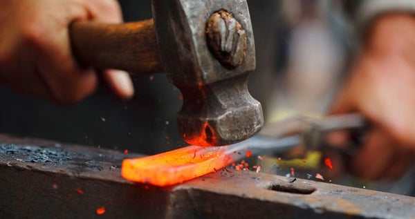 The Basic Hammer Strikes in Blacksmithing – CAST MASTER ELITE
